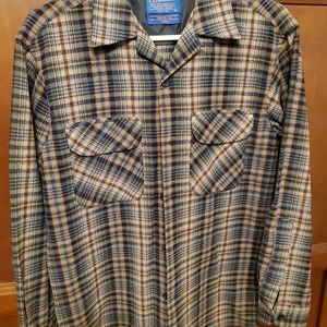 Pendleton mens size small board shirt
